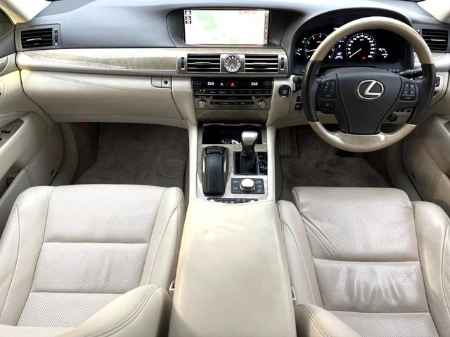 LS460 バージョンL