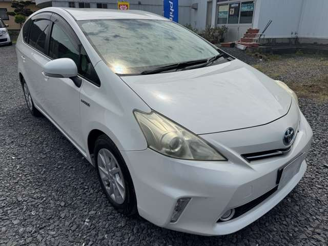プリウスα1.8 S