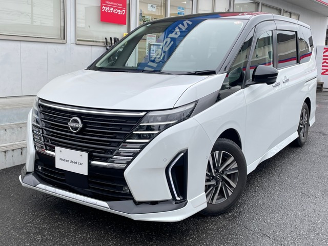 セレナ1.4 e-POWER ルキシオン