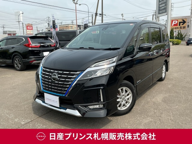 セレナ1.2 e-POWER ハイウェイスターV