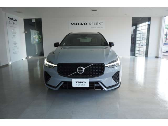 XC60ウルトラ T6 AWD プラグイン ハイブリッド 4WD