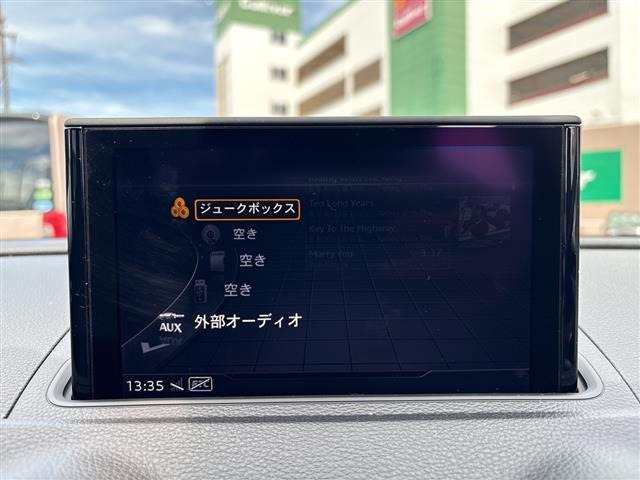 RS3セダン2.5 4WD