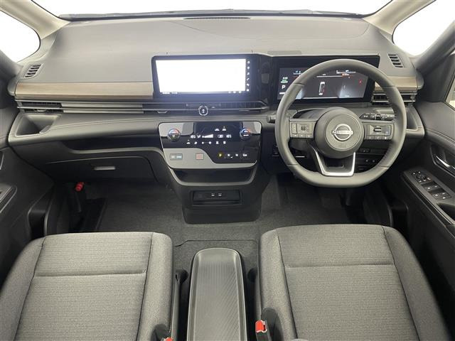 セレナ1.4 e-POWER ハイウェイスターV