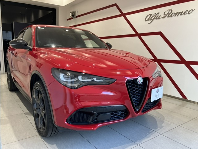 ステルヴィオ2.2 ターボ ディーゼル Q4 ヴェローチェ 4WD