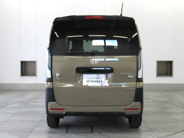 N-BOXジョイ 2トーン