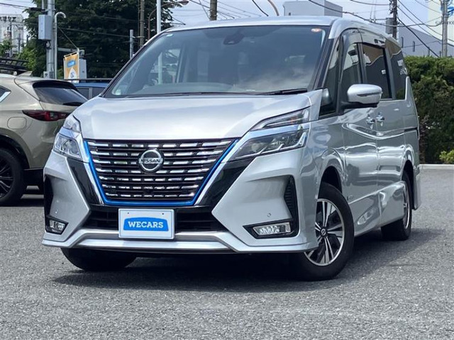セレナ1.2 e-POWER ハイウェイスターV
