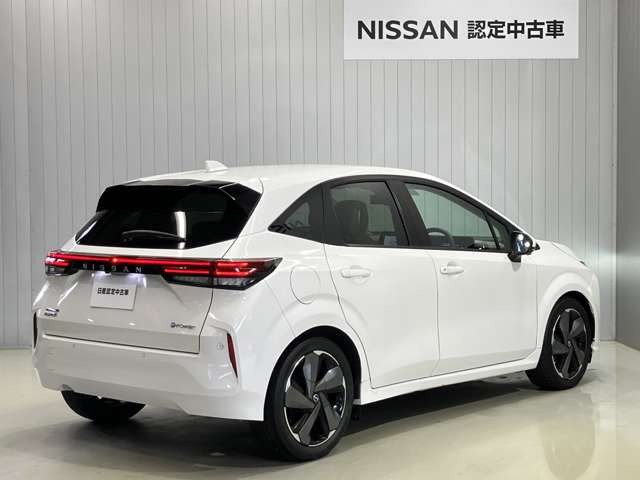 ノートオーラ1.2 G レザーエディション