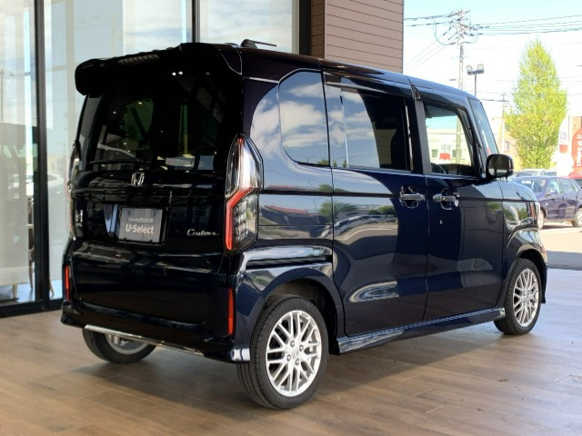 N-BOXカスタムL ターボ 4WD