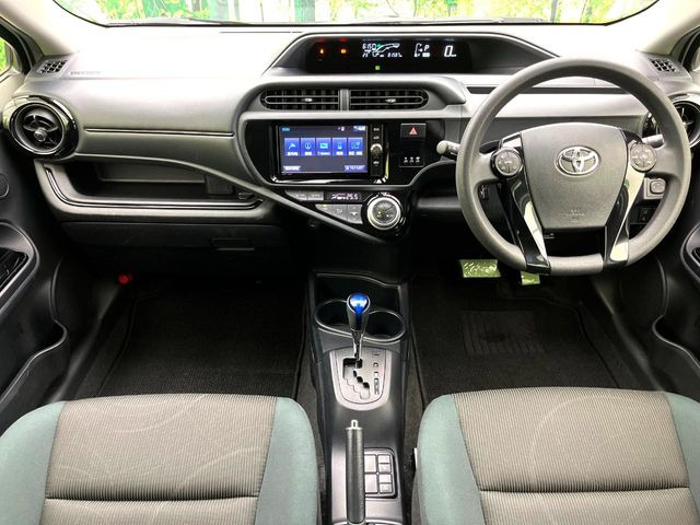 アクア1.5 S スタイルブラック