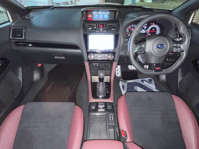 WRXS4 2.0 STI スポーツ アイサイト 4WD