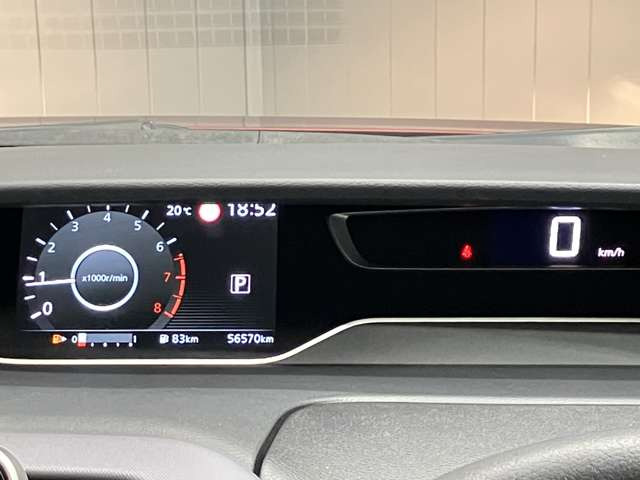 セレナ2.0 XV