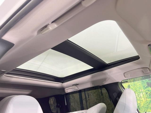 アウトランダーPHEV 2.4 P 4WD