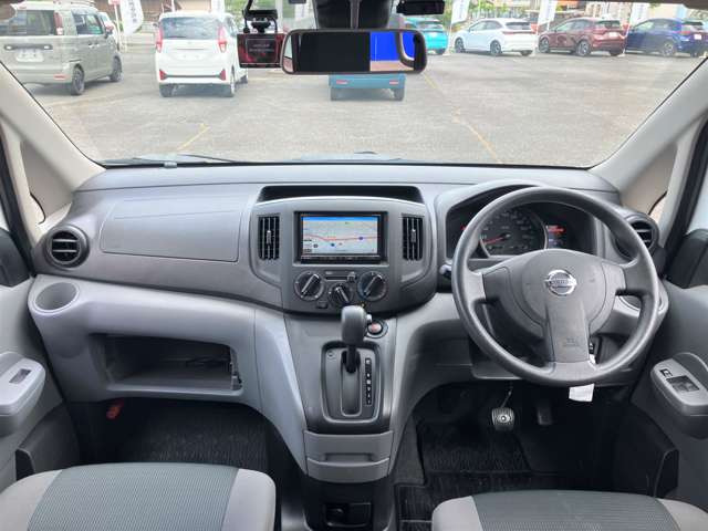 NV200バネットバン1.6 DX 4WD