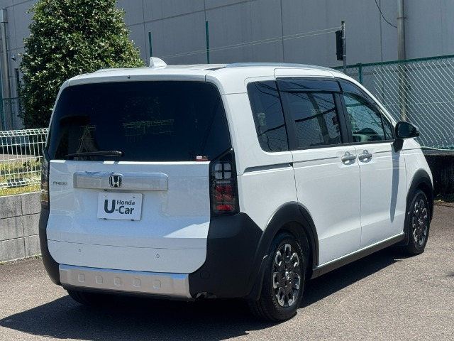 フリード1.5 クロスター スロープ