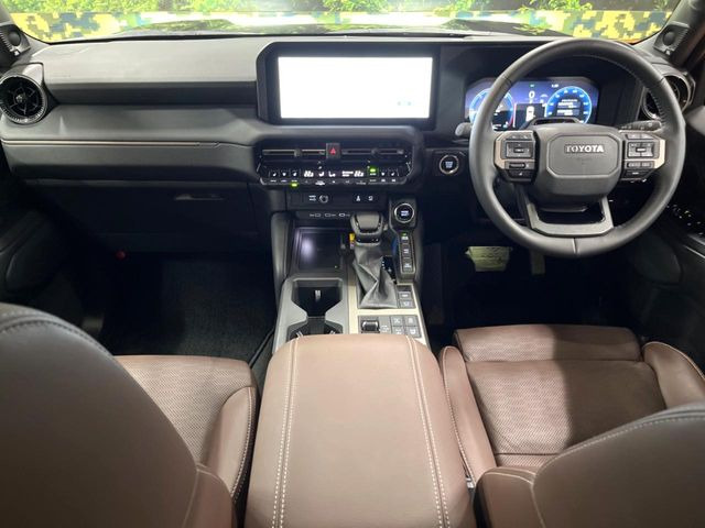 ランドクルーザー2502.8 ZX ディーゼル 4WD