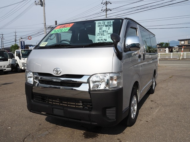 ハイエースバン3.0 DX ロング ディーゼル 4WD