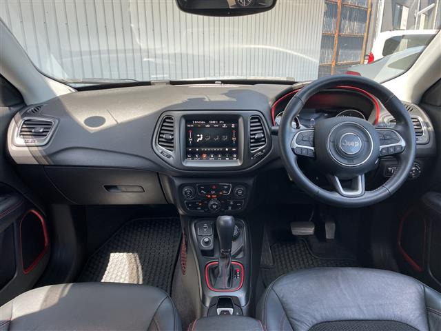 コンパストレイルホーク 4WD
