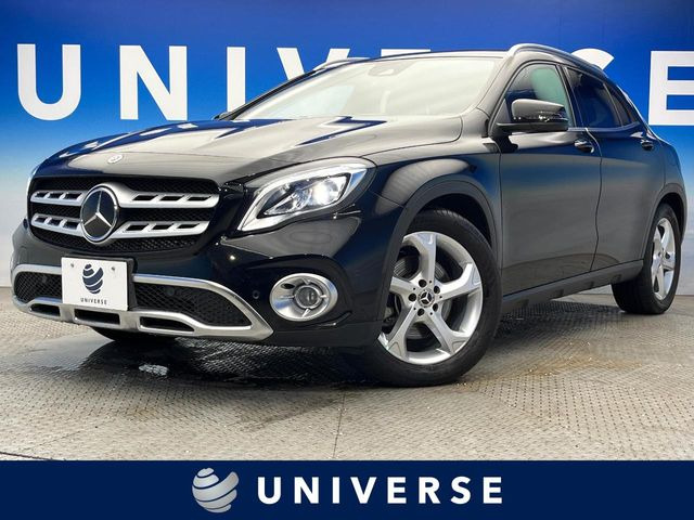 GLAクラスGLA220 4マチック 4WD