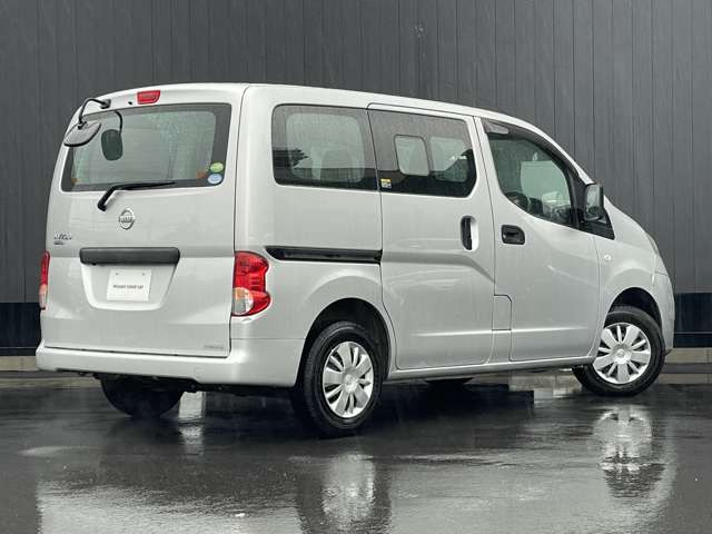 NV200バネットバン1.6 VX