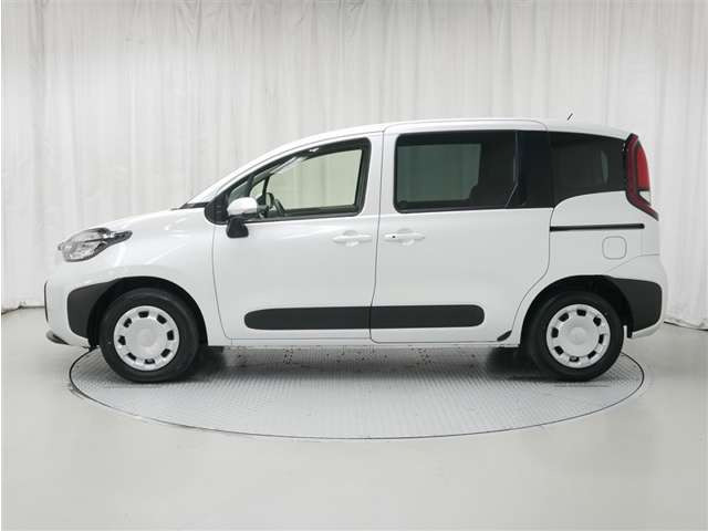 シエンタハイブリッド 1.5 G E-Four 4WD