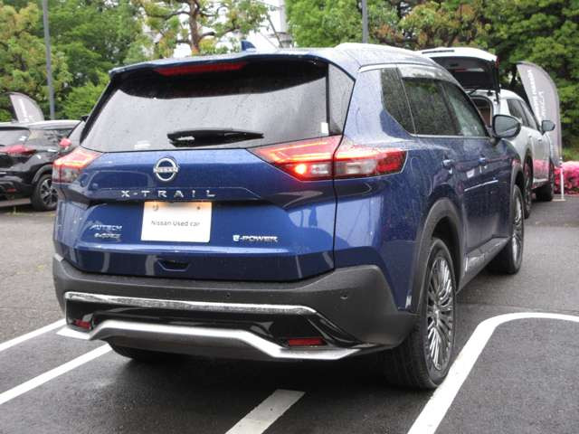 エクストレイル1.5 AUTECH アドバンスド パッケージ e-4ORCE 4WD