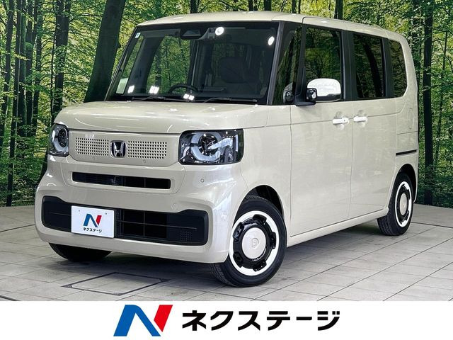 N-BOXファッションスタイル モノトーン