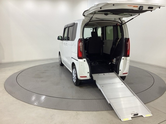 N-BOXスロープ 4WD