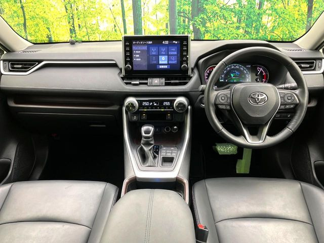 RAV42.0 G 4WD