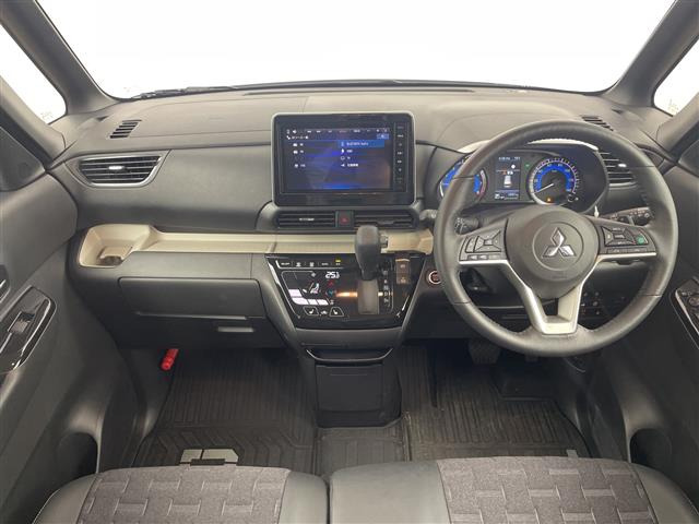 デリカミニT プレミアム 4WD