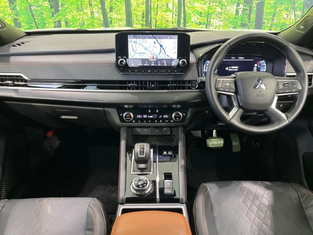 アウトランダーPHEV 2.4 P 4WD