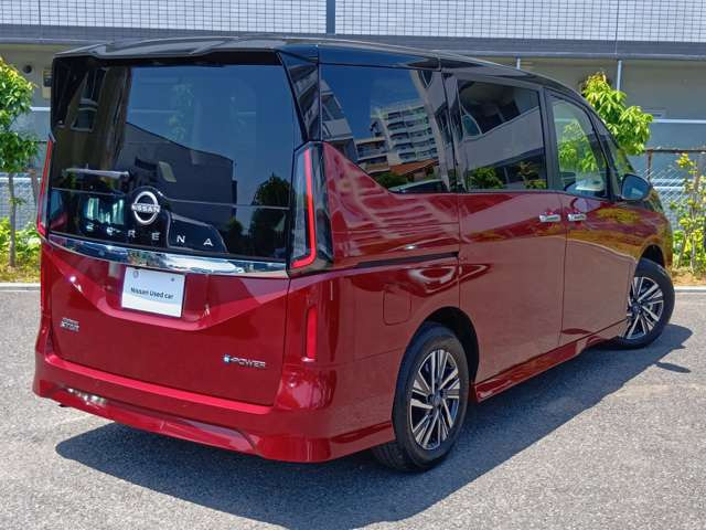 セレナ1.4 e-POWER ハイウェイスターV