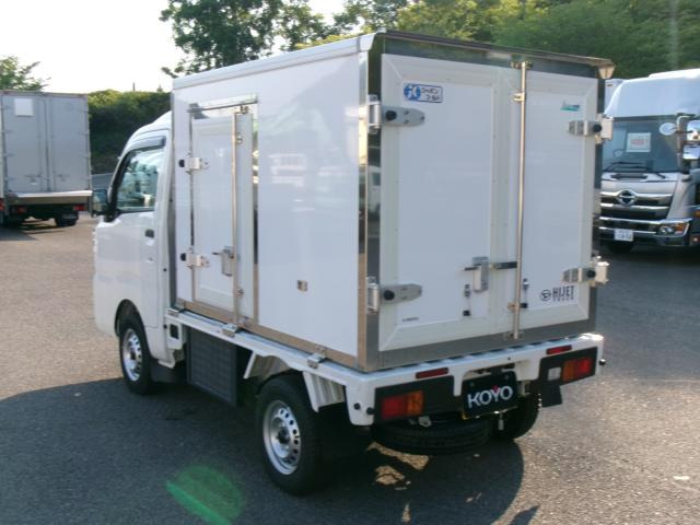 ハイゼットトラック冷蔵冷凍車 4WD