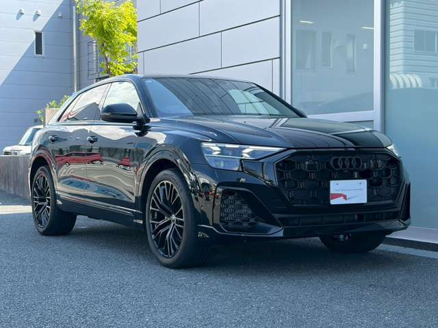 Q855 TFSI クワトロ Sライン 4WD