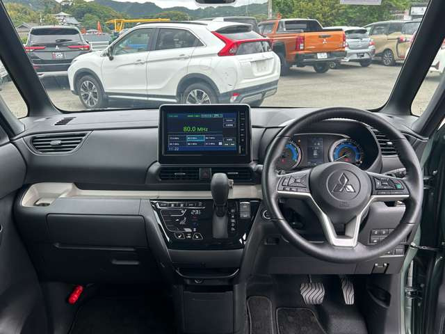 デリカミニT プレミアム 4WD