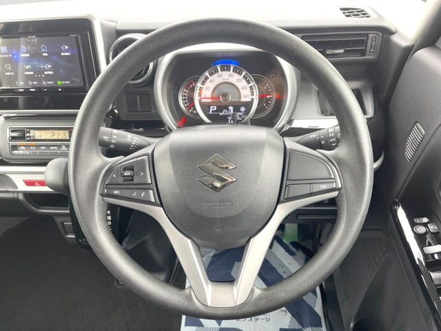 �y�X�e�A�����O�X�C�b�`�z�^�]���A�O������ڐ������炷���ƂȂ��A�I�[�f�B�I���̑��삪�\�ȕ֗��@�\!���S&���K�ȃh���C�u�����o���Ă���܂���
