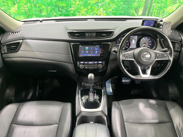 エクストレイル2.0 20Xi