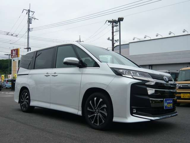 当社の総額表示は群馬県内での総額を明記しております。諸費用の安さを比べてください。追加整備料や追加保証料なども一切いただきません。真の乗り出し総額です。遠方の方は県外登録費用と陸送費用が別途かかります