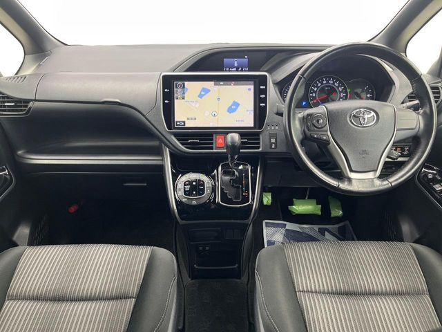 ヴォクシー2.0 ZS 煌