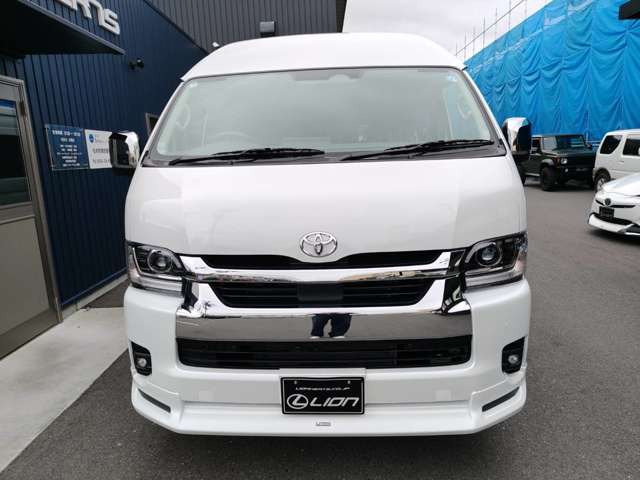 ハイエース2.7 グランドキャビン 4WD
