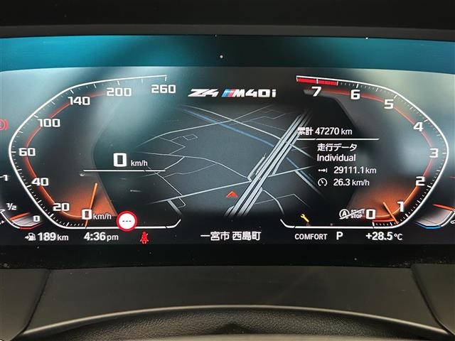 Z4M40i