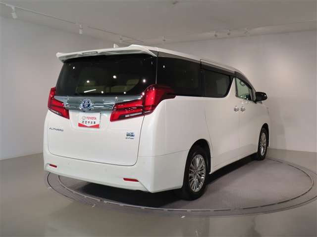 アルファードハイブリッド 2.5 G Fパッケージ E-Four 4WD