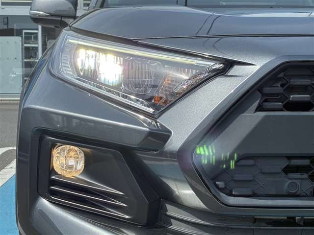 RAV42.0 アドベンチャー オフロードパッケージ 4WD