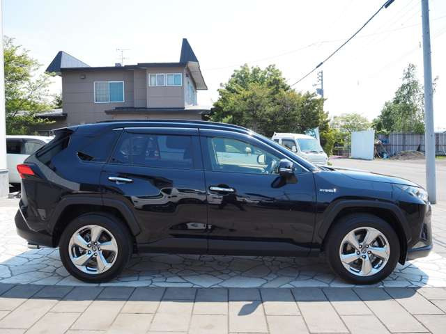 �����͖ܘ_�̎��A���Ԃ̔�����͂����čs���Ă���܂������ڔ̔����Ă��鏬���X�����炱���o����[���̔��承�i!���q�l������������̕���������zUP�v���܂���!