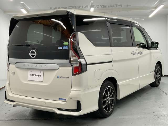 セレナ1.2 e-POWER ハイウェイスターV