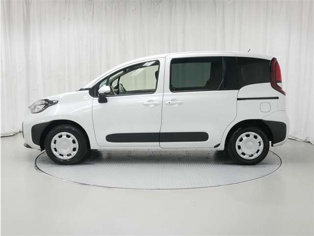 シエンタハイブリッド 1.5 G E-Four 4WD