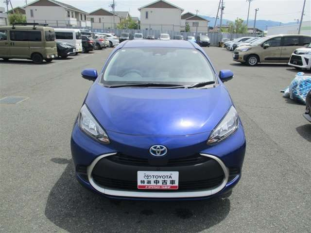 アクア1.5 G E-Four 4WD