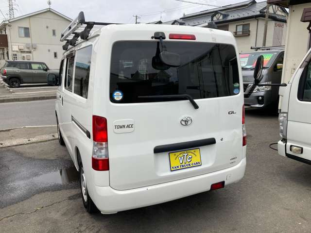 �ۏ؊��Ԃ̓G���W�������@�\�E���͓`�B�@�\��1��������0.1���L���A�X�e�A�����O�@�\�E�O��A�N�X���@�\�E�u���[�L�E�d�C�n�E��p���n�E�R���n��1��������0.1���L���ƂȂ�܂��B�ʓr1�`3�N�L�����x�ۏؗL��܂�