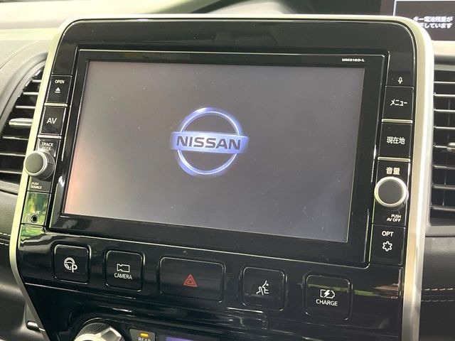 セレナ1.2 e-POWER ハイウェイスターV