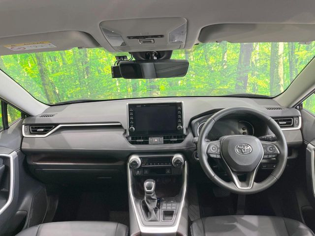 RAV42.0 G 4WD