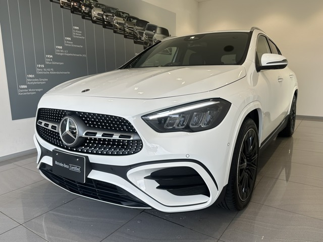 GLAクラスGLA200 d 4マチック アーバン スターズ 4WD